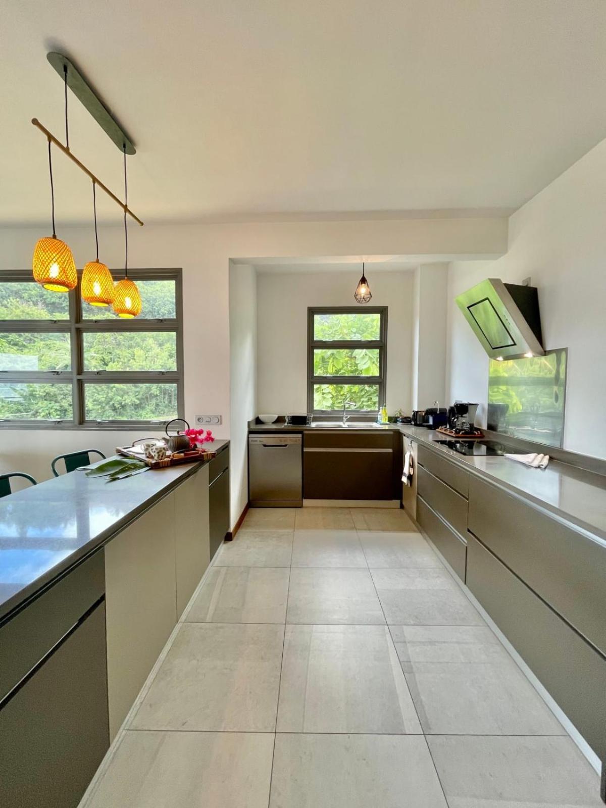 Manuia Luxury Apartment - Tahiti Punaauia -Wi-Fi Netflix Pool & Gym ภายนอก รูปภาพ